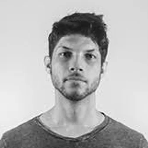 GUSTAVO ANDRADE