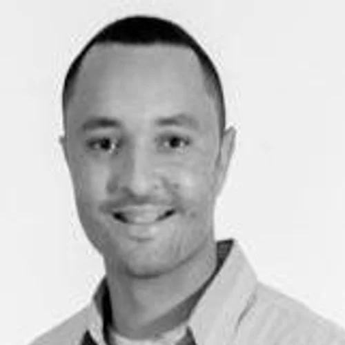 DOUGLAS ARIOZA