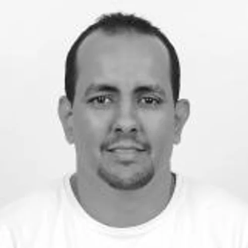 ANDERSON VARADÃO