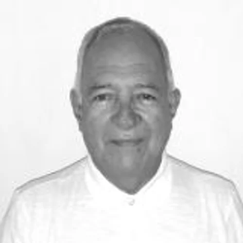 Hamilton Oliveira