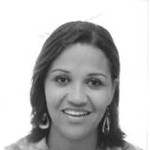 ALESSANDRA PAES