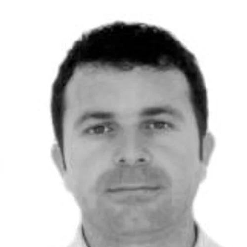 ZÉ HENRIQUE