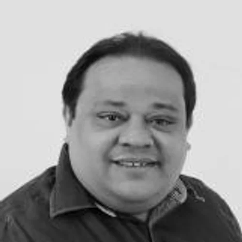Dr. Fabricio
