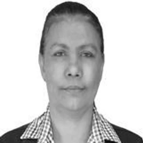 LUCIA MOREIRA