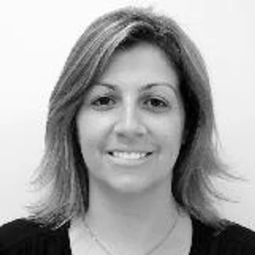 Kelly Aguiar