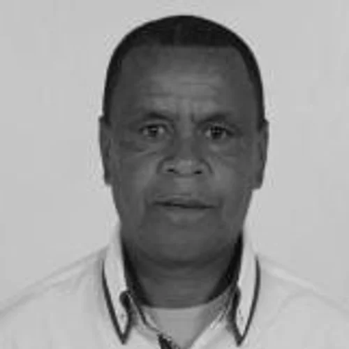 EDINHO POÁ