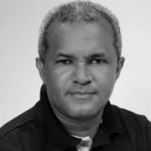 PAULO SANTOS