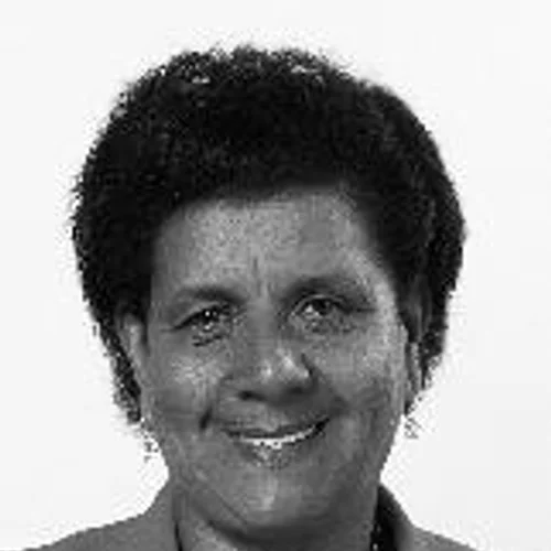 TIA LOURDES