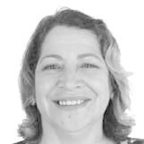 DR. ALINE WOLPERT