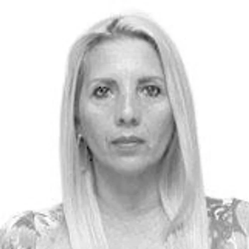 ADRIANA DO PORTO