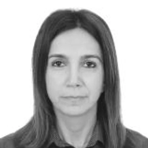 CLÁUDIA BORGES