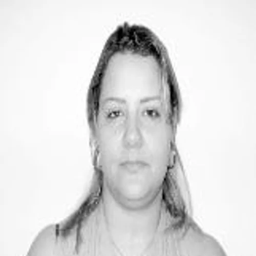 Lidiane Caldeira