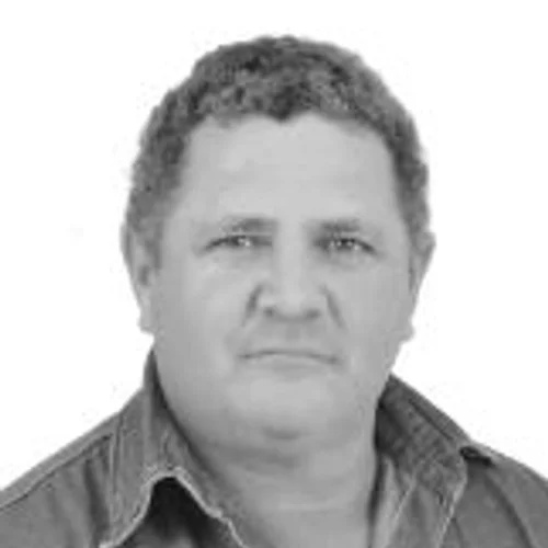 VALDIR AYALA