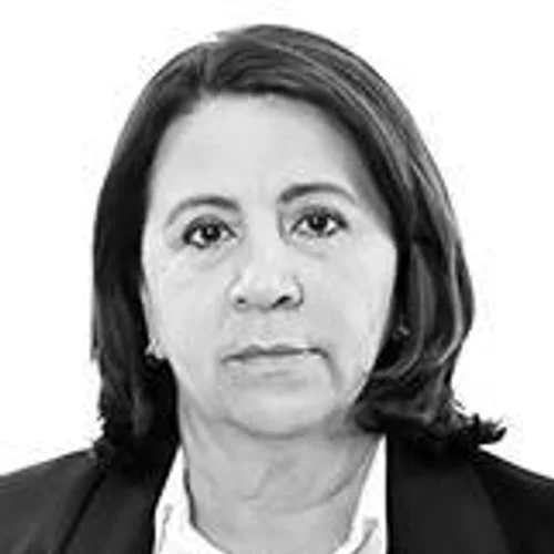 HELENA PRATA
