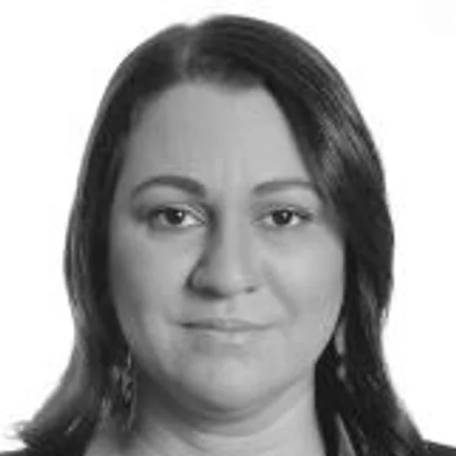 Reila Naves