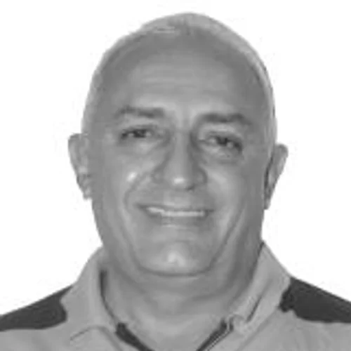 Humberto Candeira