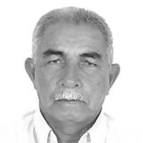 KINÚ