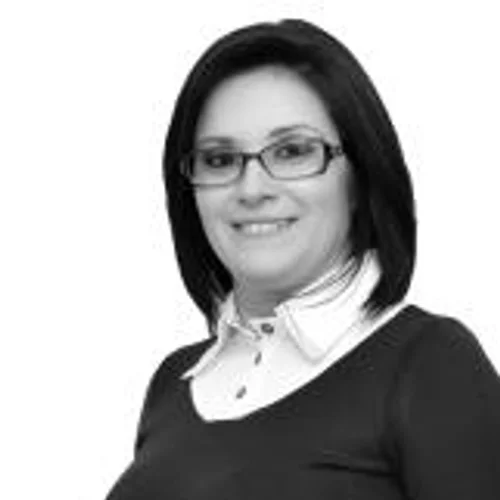 PROF. ADRIANA