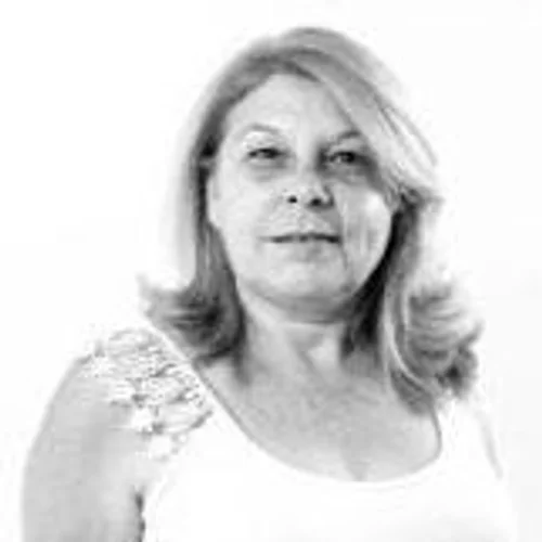 MARIA GOMES