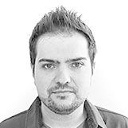 Lucas Flores