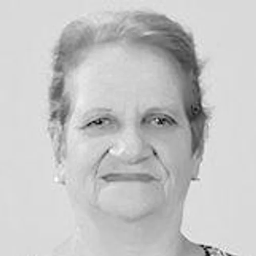 IVONE DE TRAQUE