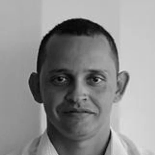 PAULO LEONARDO
