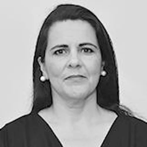 PATRICIA FERRAZ