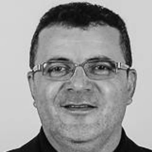 PAULO BARROS