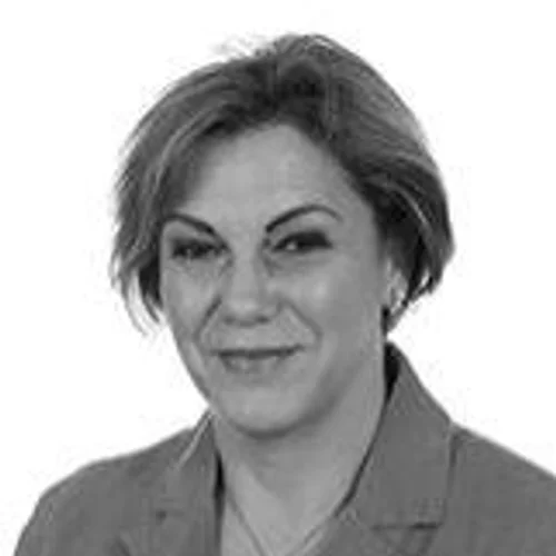 DULCINÉIA COSTA ( NÉIA)