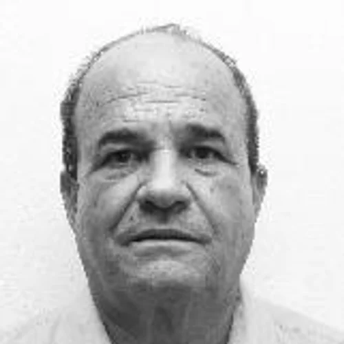 DR ARMANDO
