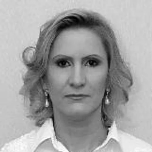 DR. SUZANE PRADO