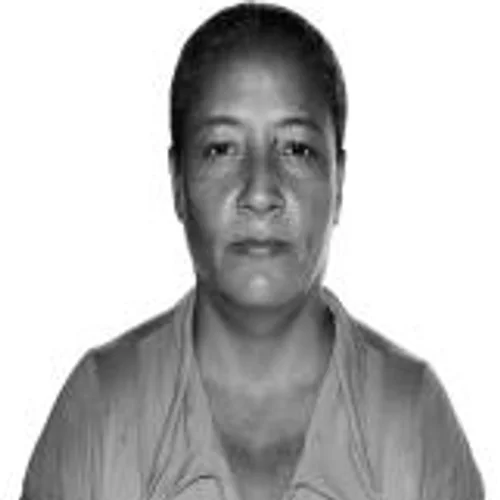 SILVIA DA FEIRA