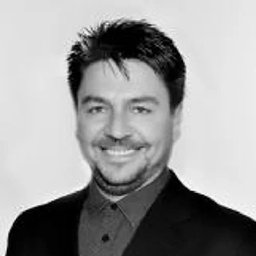Fernando Dezens