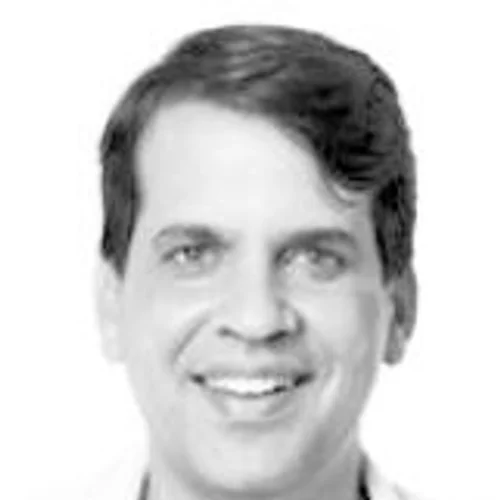 PAULUCA MOURA