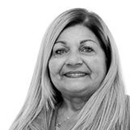 MARIA HELENA DE ASSIS