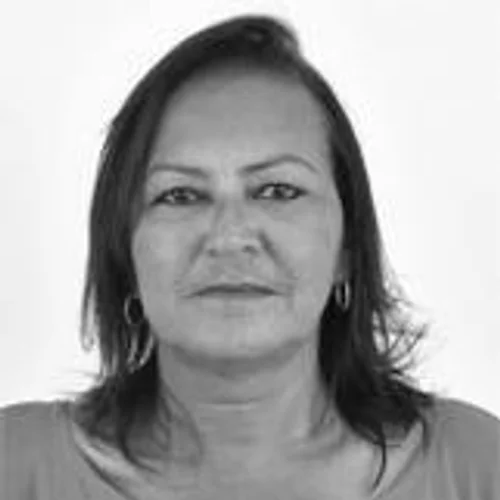 ELENITA CAMBUIM