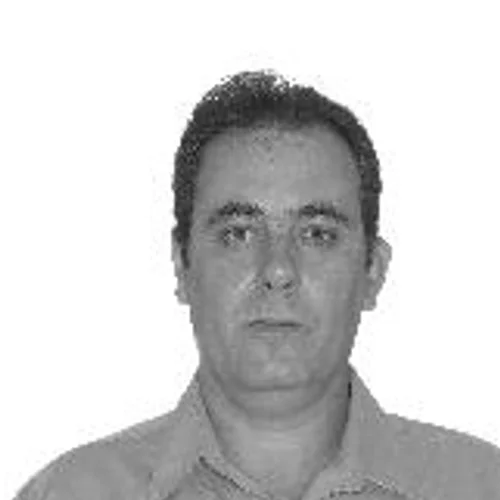 Kleide Freitas