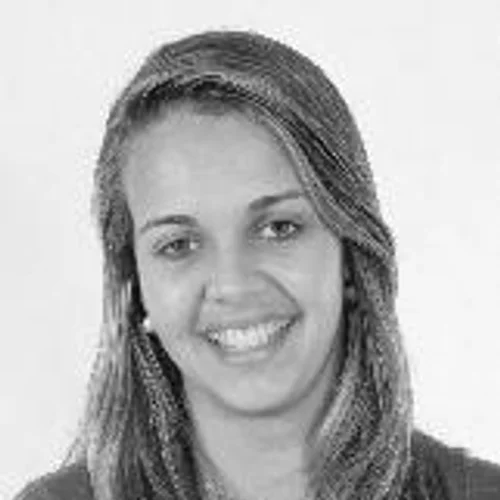 THAIS BARRETO