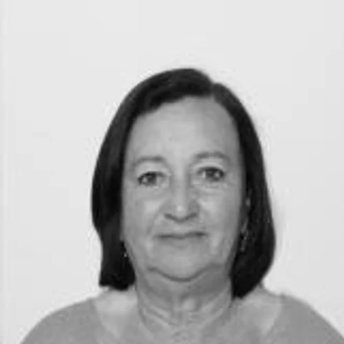 Tia Niuza