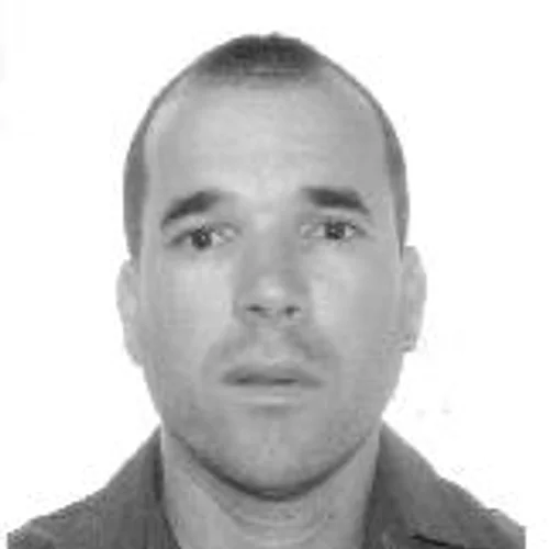 Celio Neves Lá