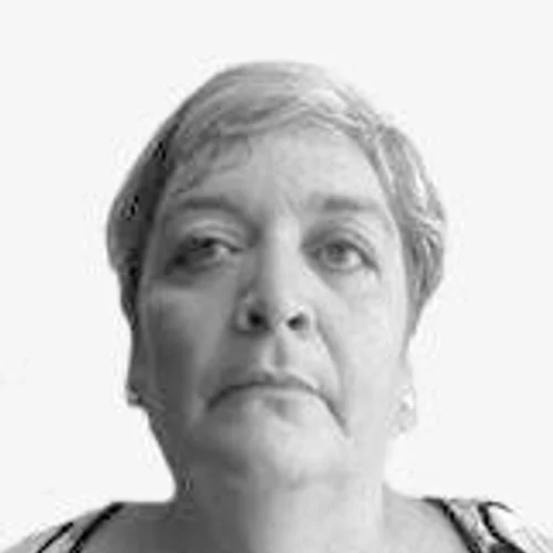 SOLANGE CELESTINO