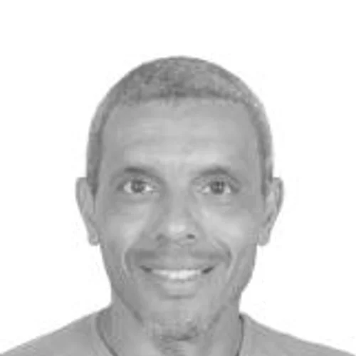 PROFESSOR MARCOS