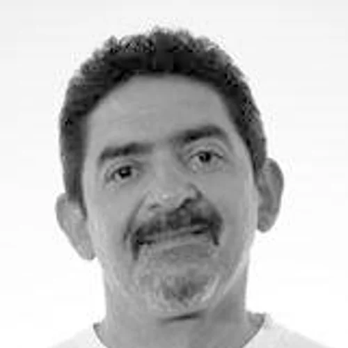 NEM DA PRAÇA