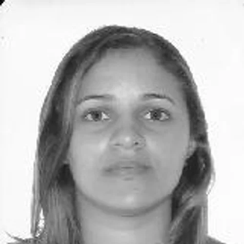 THALLITA REIS