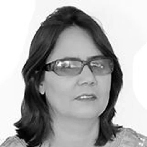 CÉLIA MARIA FERREIRA