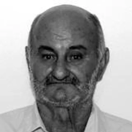 JOÃO CADELA