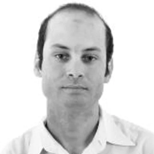 LEO CARVALHO
