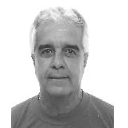 PROFESSOR FERNANDO