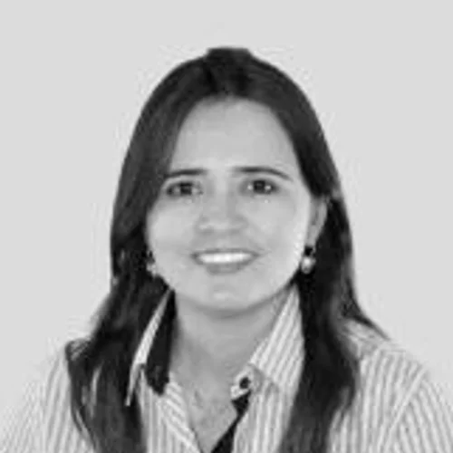 DRA. LAURA