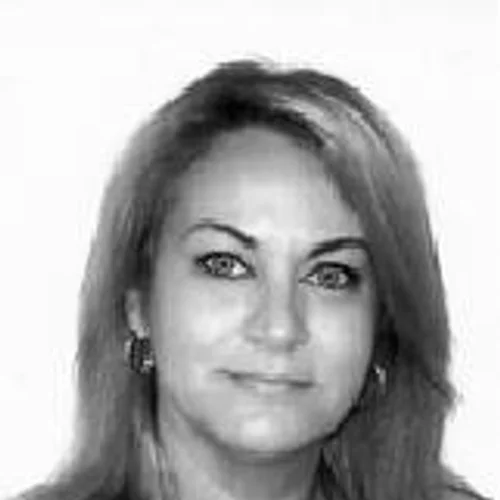 CLAUDIA MONDELO